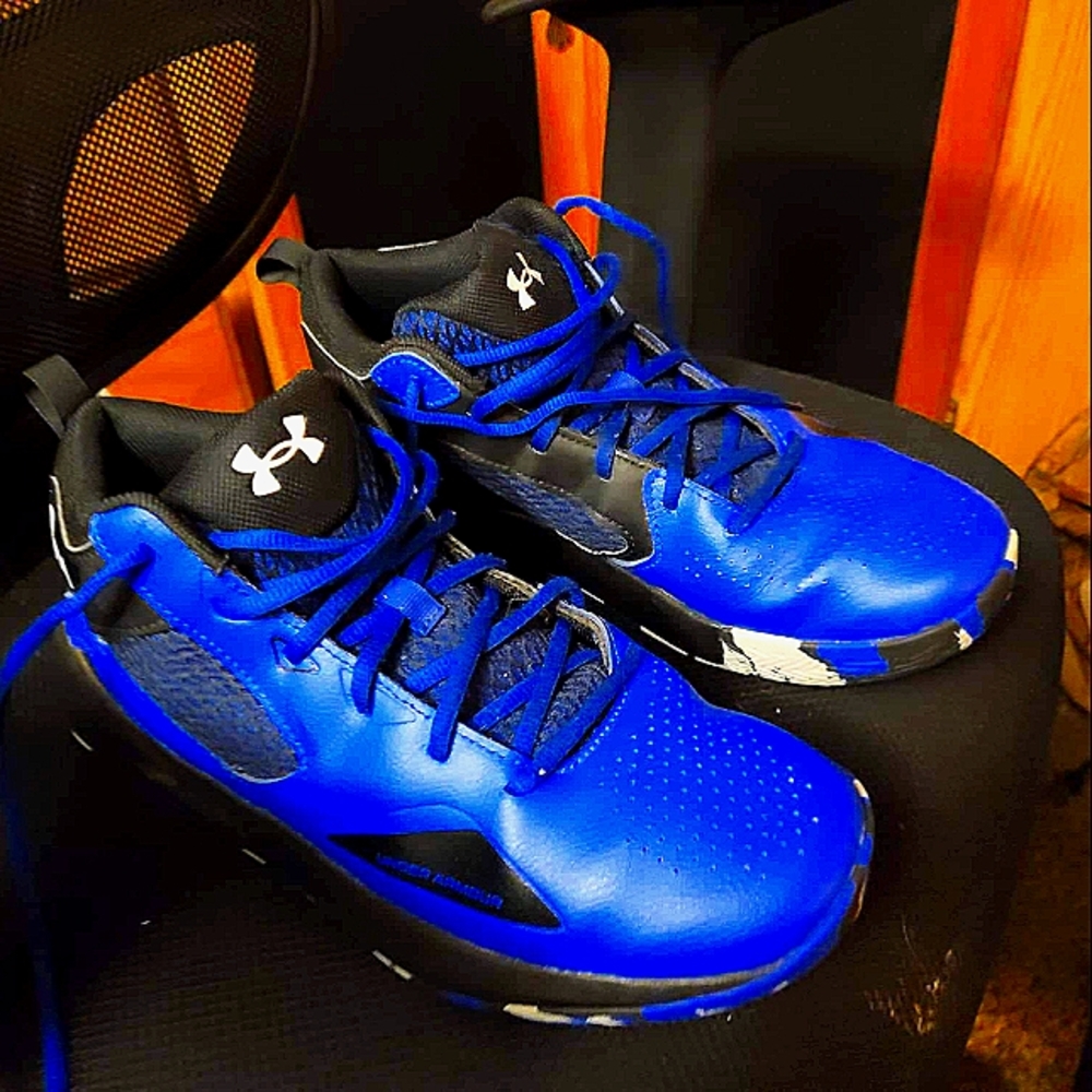 Under Armour Lockdown 5 Men's 11 Basketball Shoe